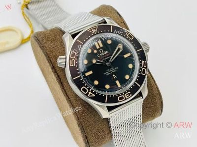 High Quality Replica Seamaster Diver 300M 007 Edition Titanium Strap Black Face Dial Brown Bezel Fashion Watch 42mm